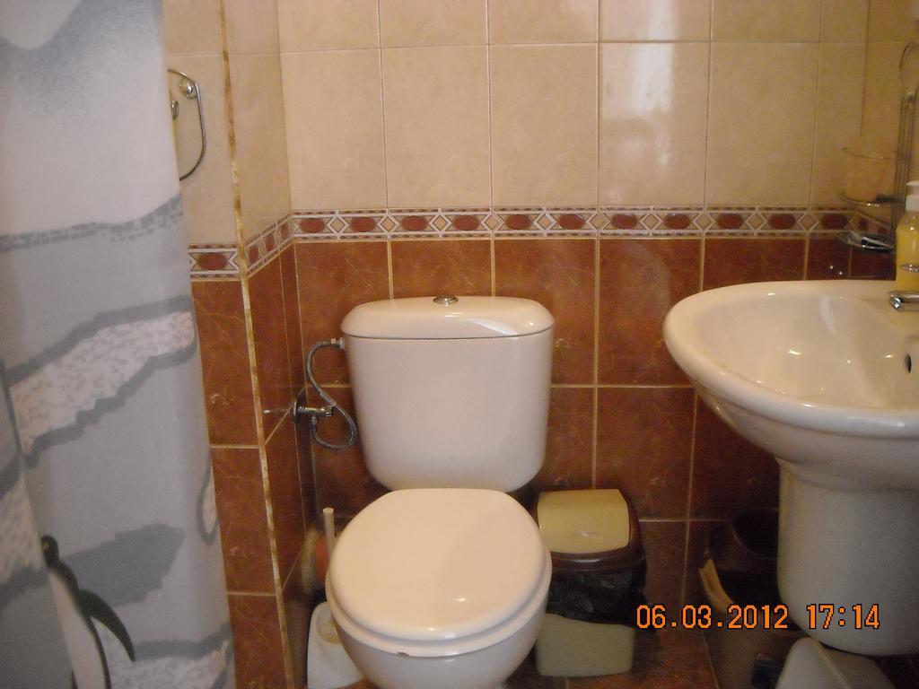 Apartamenti Zhelezovi Поморіє Номер фото