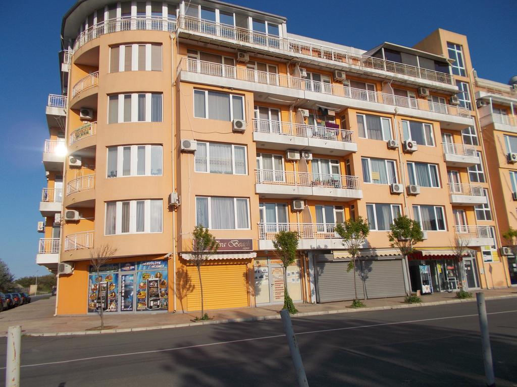 Apartamenti Zhelezovi Поморіє Екстер'єр фото