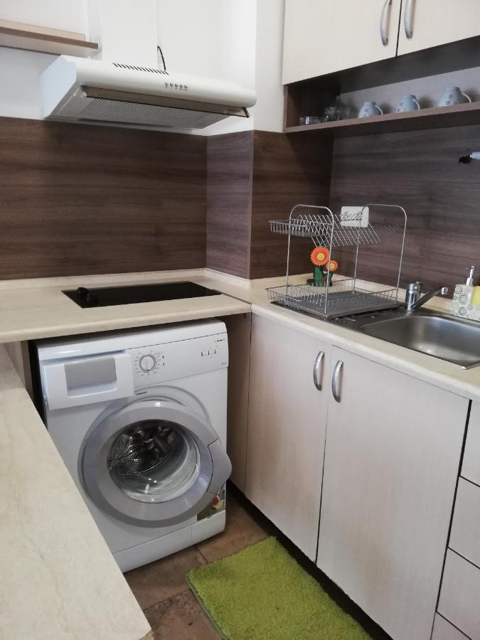 Apartamenti Zhelezovi Поморіє Екстер'єр фото
